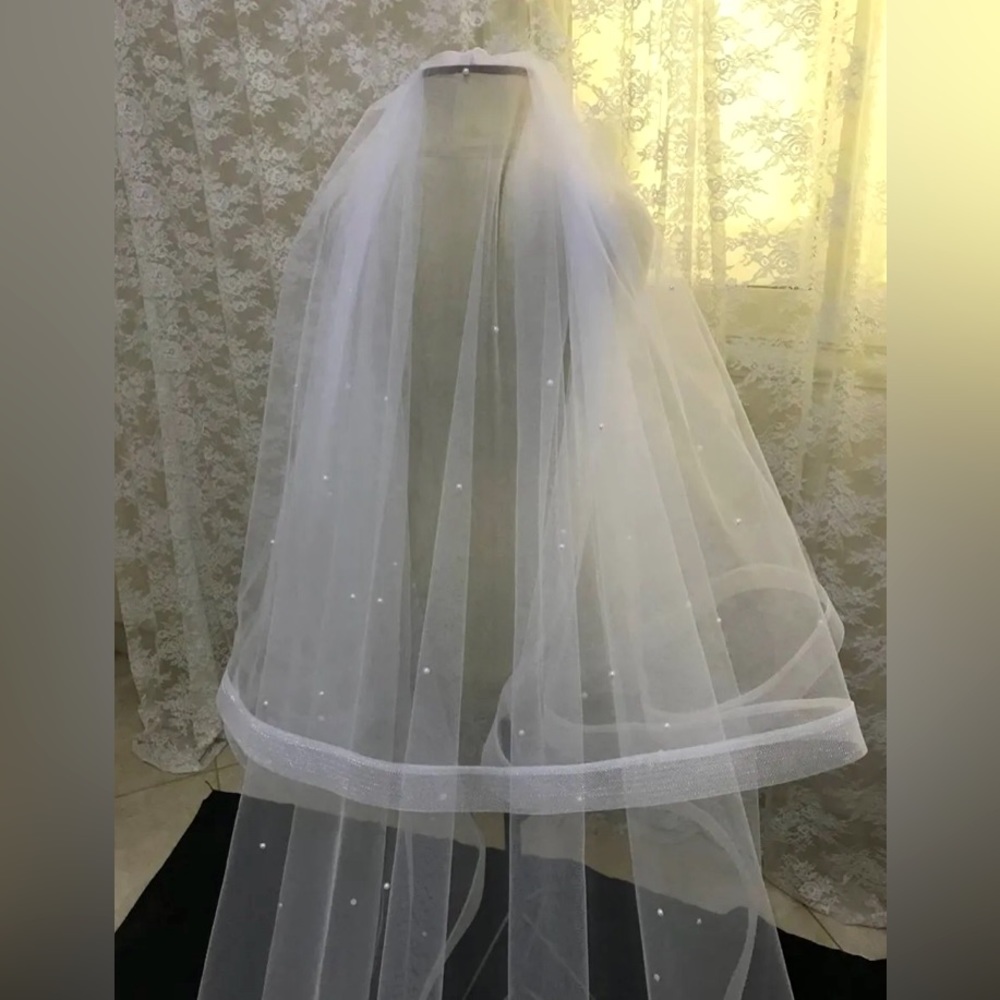 Bridal 2 tier Horsehair Veil with Pearl Details